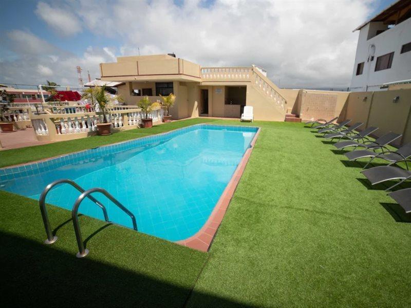 Hotel Red Booby Puerto Ayora  Exteriör bild